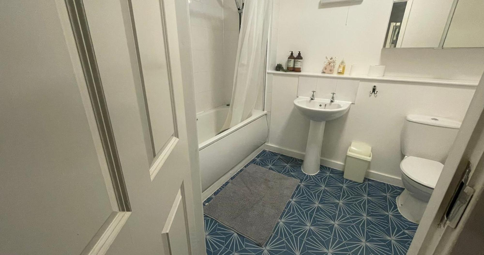 Business & Leisure City Centre 2 Bed En-Suite Apartment With Free Parking And Netflix コヴェントリー エクステリア 写真