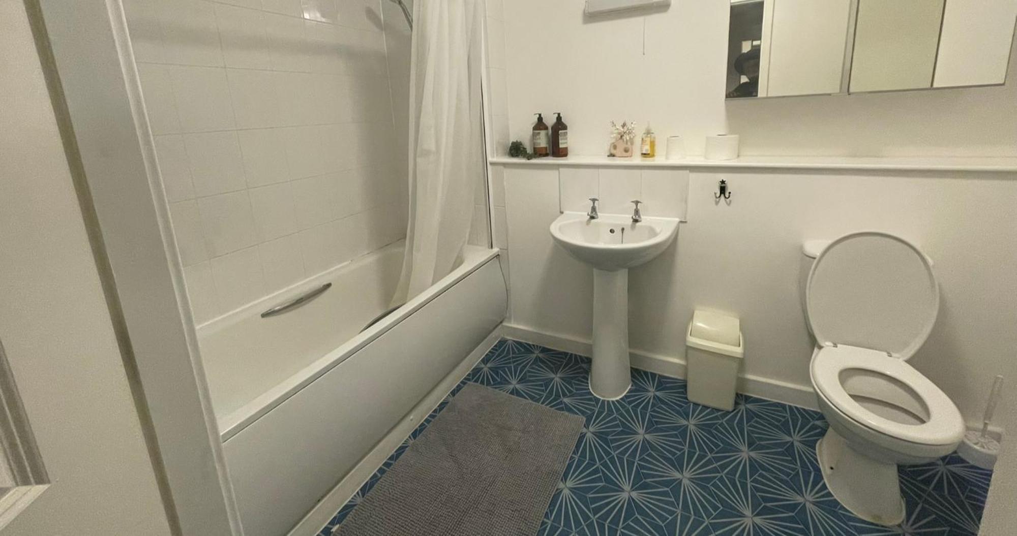 Business & Leisure City Centre 2 Bed En-Suite Apartment With Free Parking And Netflix コヴェントリー エクステリア 写真